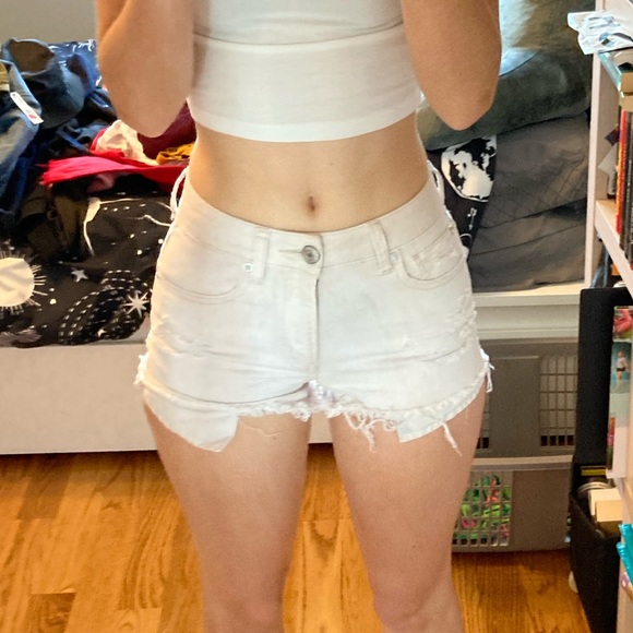 Pink Dye American Eagle Jean Shorts - Picture 2 of 8